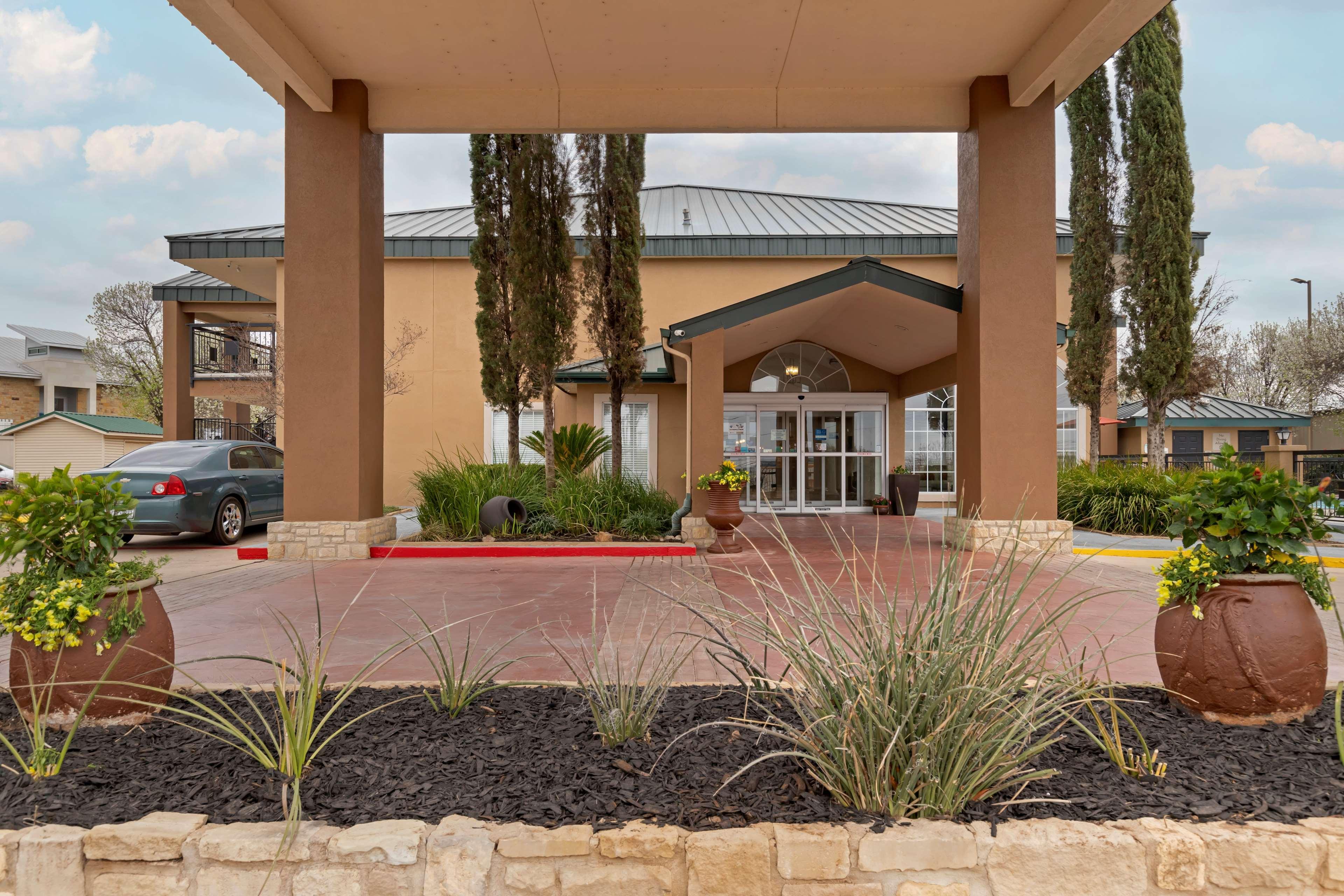 Best Western Marble Falls Inn Exterior photo